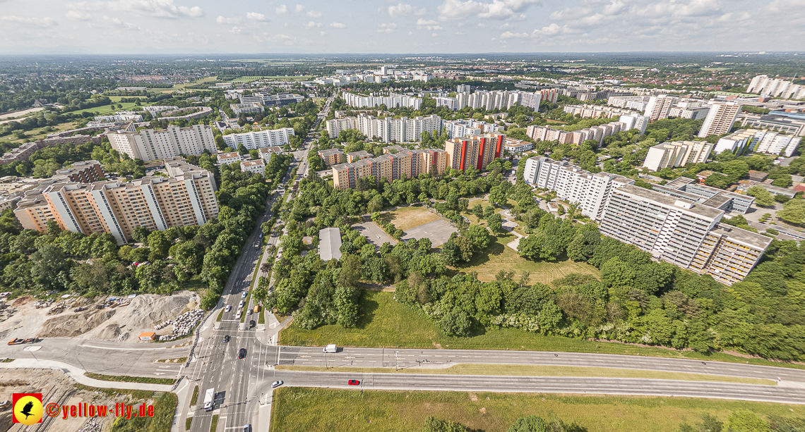 07.06.2023 - Annette-Kolb-Anger, Perlach Stift und Aufstockung in der Kafkastraße in Neuperlach